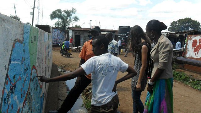 Wall Painting in Kibera