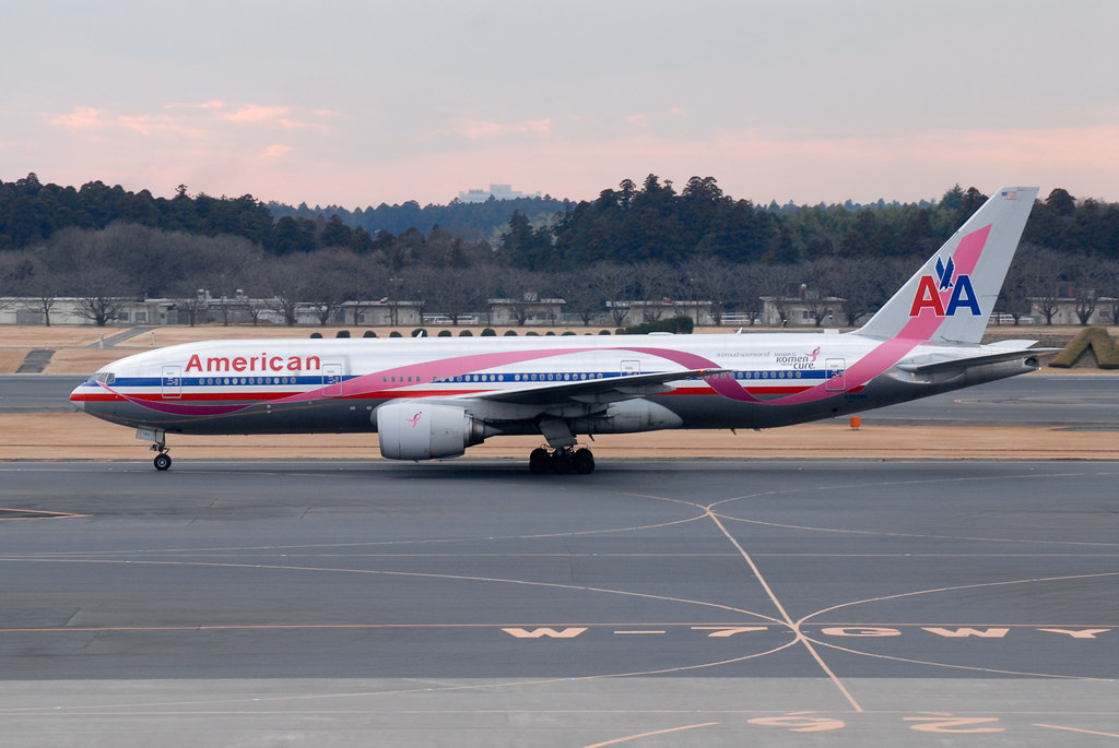 N759AN American Airlines Boeing 777-223(ER) - cn 32638