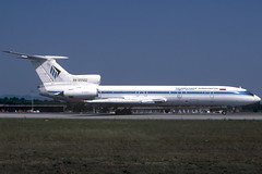 Tyumenskie Avialinii TU-154B-2 RA-85502 GRO 09/08/1998
