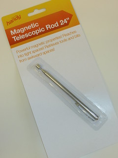 Magnetic Telescopic Rod - 01