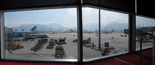 view from the Cabin lounge @ HKG