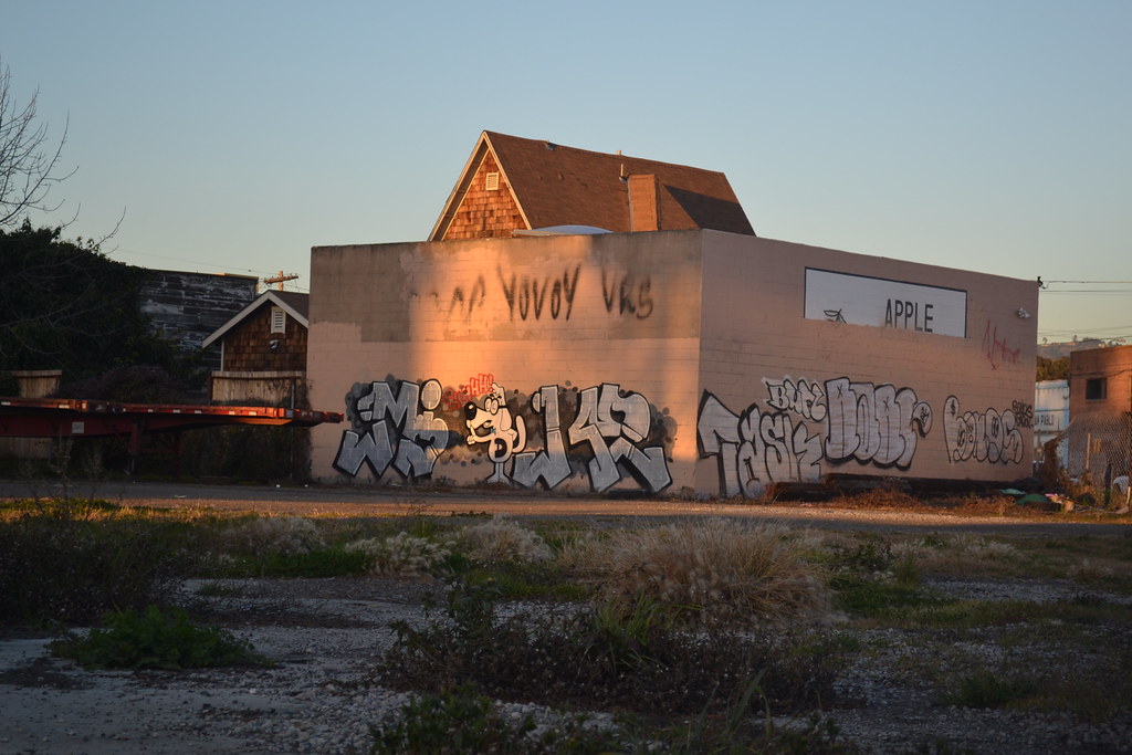 MIKE, Street Art, Graffiti, Oakland