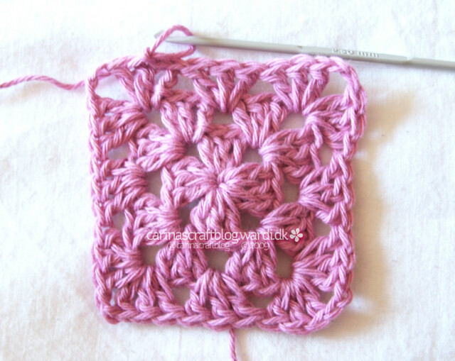 Crochet granny square tutorial - 13