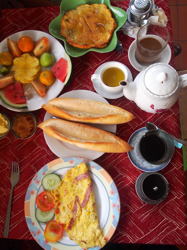 Breakfast at Hoang Trinh Hotel