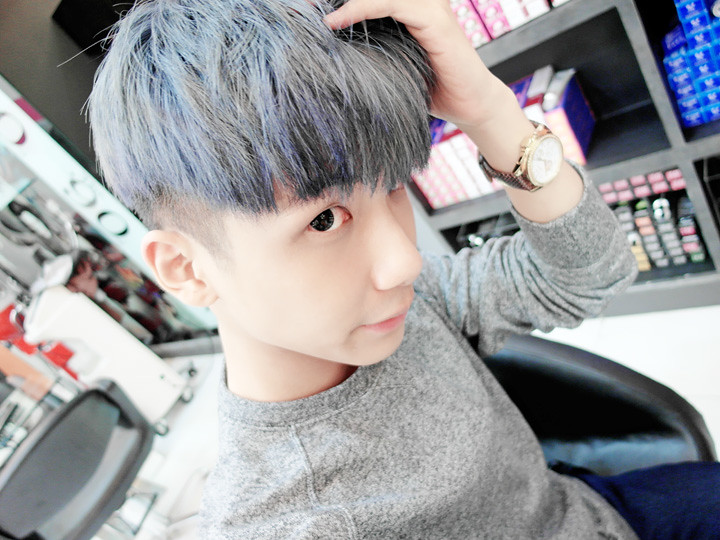 typicalben with ash blue hair