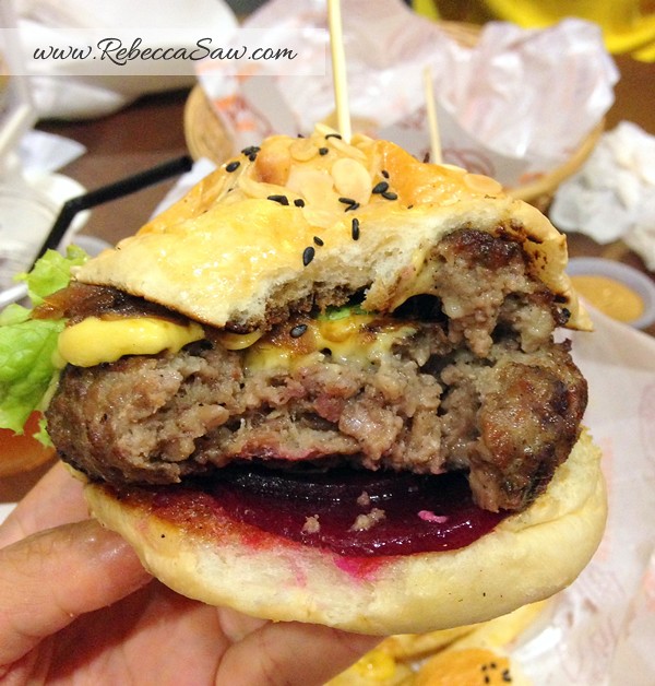 burger junkyard - kota damansara  (77)