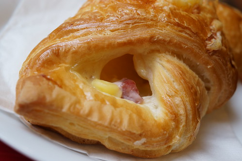 standard cheese croissant