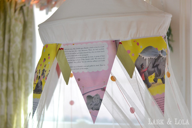 Dumbo book pages decorate