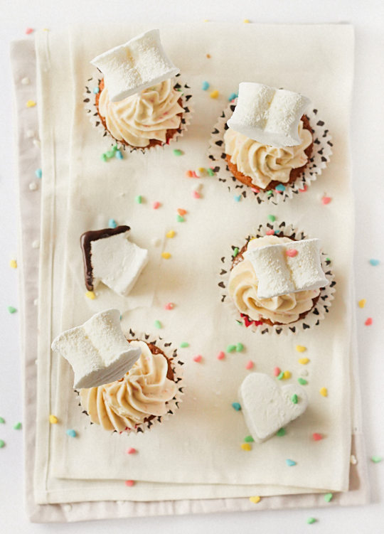 Passionfruit Cupcakes with Marshmallow Toppers