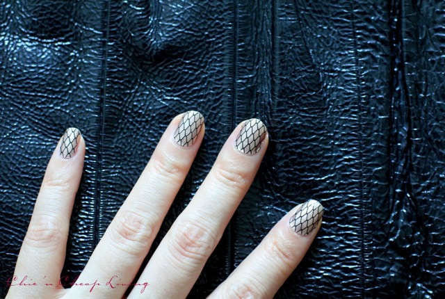 Beauty Product Review: Sally Hansen Salon Effects nail polish strips