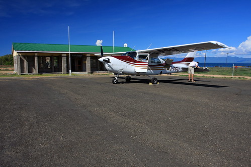 Ulendo Airlink Cessna 210 in Likoma, Malawi