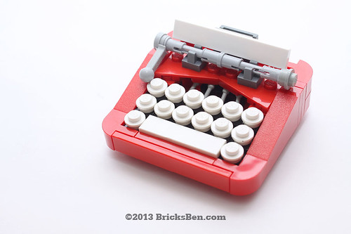 レゴ 家具作品『 LEGO Typewriter 』 - LEAKs