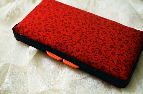 Red and Black Wipe Travel Case