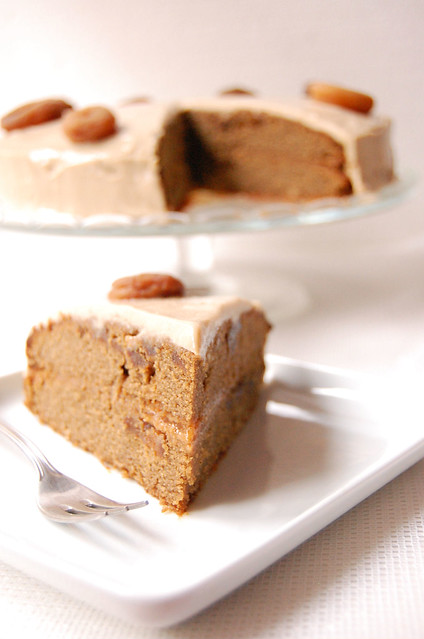 dried apricot, cinnamon and ginger cake