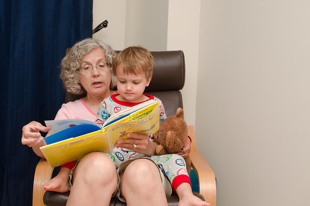 20130605-Reading-with-Meemaw-1618