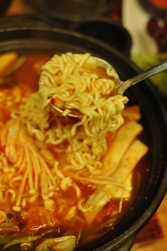 ramen kimchi soup