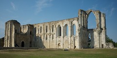 Abadías y monasterios