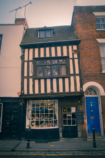 Crooked house, Canterbury