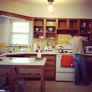 Day125 Prepping the cabinets so that we can paint them 5.5.13 #jessie365