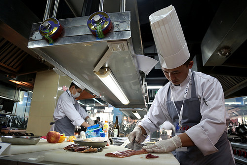 Chefs prepare dishes using Alaskan seafood during the Shanghai preliminary competition Mar. 6-8, 2013.  The “United Tastes of America – Asian Chef Challenge” competitions aim to promote U.S. products among the food service sectors and consumers in these Asian markets as well as highlight the skills of creative Asian chefs. (Courtesy Photo)