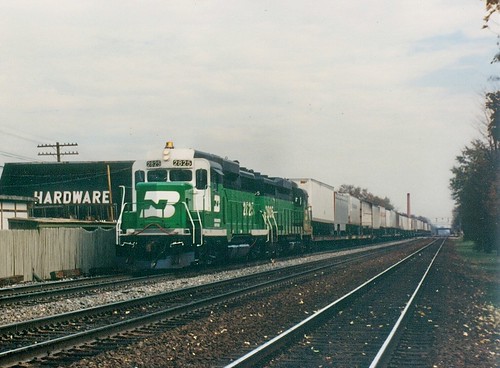 Westbound Burlington Northern freight train.  Hindsdale  Illinois.  November  1989. by Eddie from Chicago