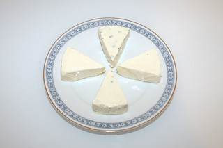 04 - Zutat Schmelzkäse / Ingredient cheese spread