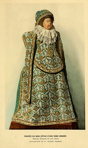 002-Muñeca en madera con traje bordado siglo XVI-Histoire des jouets….1902- Henry René d’ Allemagne