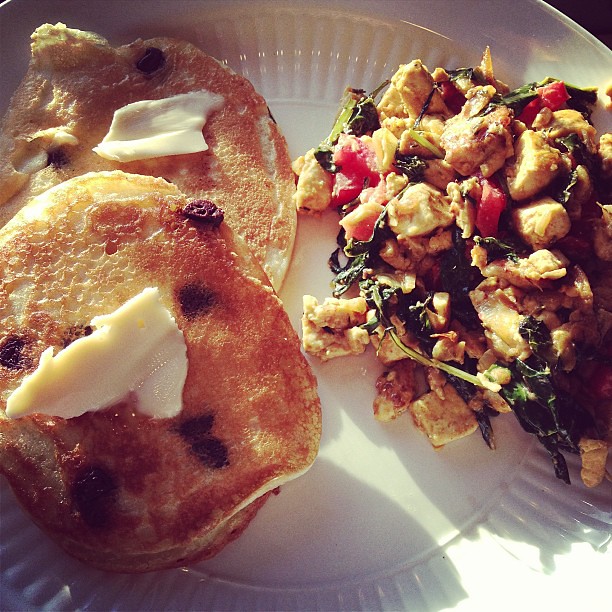Dinner: #glutenfree #vegan chocolate chip pancakes and kale and tomato tofu scramble