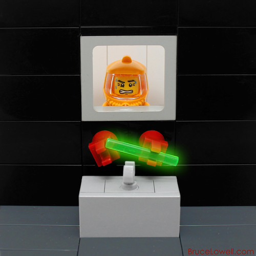 LEGO Radioactive Glovebox
