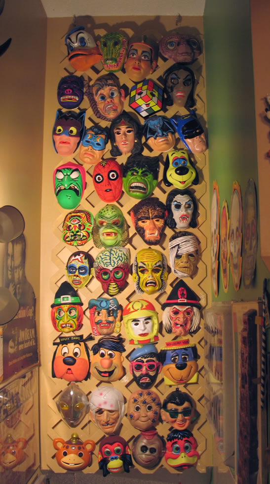 WHAT IS A GOOD WAY TO DISPLAY PLASTIC HALLOWEEN MASKS?