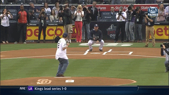 GIF: Johnny Manziel Threw Out a First Pitch for the Padres Worthy of a  Heisman Trophy