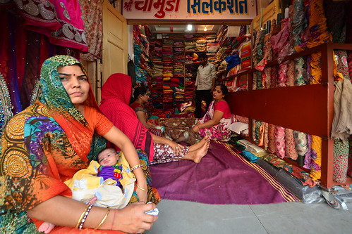 India – Gujarat – Ahmedabad – Textile Fabrics Shop