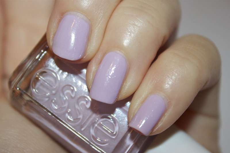 Essie - to buy or not to buy