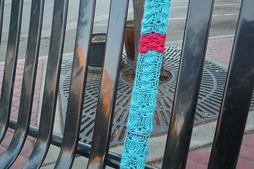 yarn bomb - bench slat