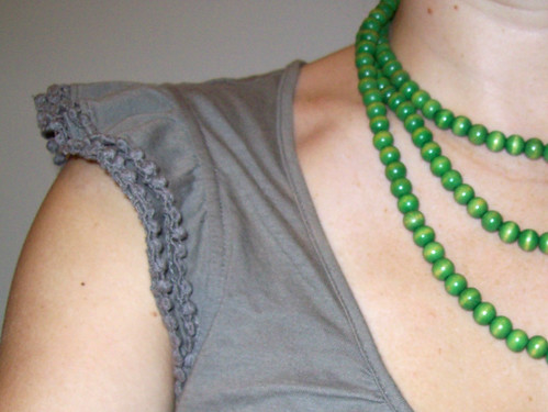 Necklace and tank detail