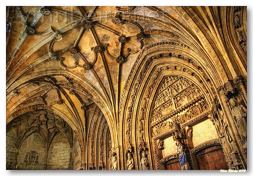 Pórtico da catedral de Vitória by VRfoto