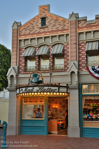 Disneyland July 2012 - Wandering through Main Street USA