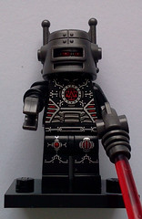 Series 8 Collectible Mini Figs - Evil Robot