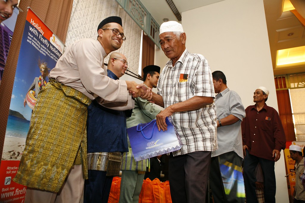 Pic 1 - Firefly's Community Engagement for Ramadhan (2).JPG
