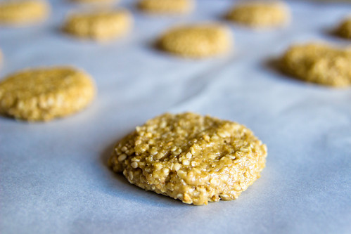 Toasted Sesame Cookies