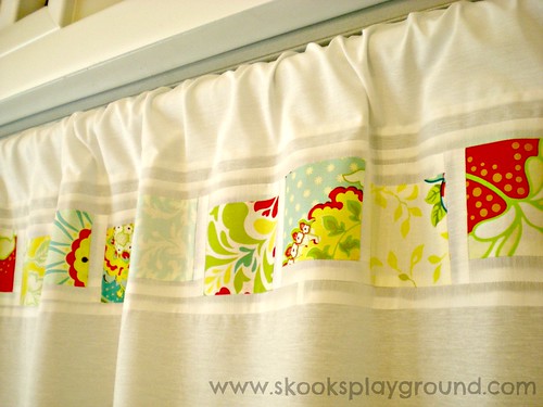 Sewing Room Curtain - Detail 1