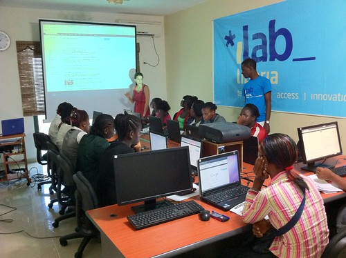 "Mastering the Internet" training at iLab Liberia
