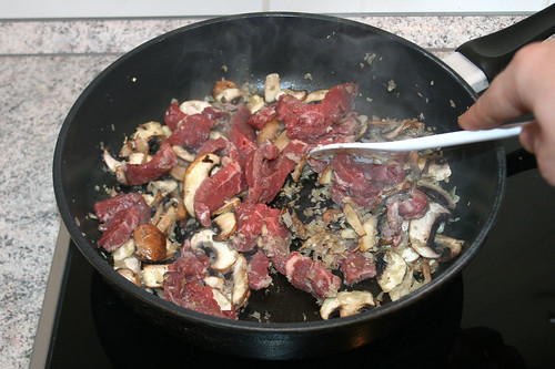 23 - Rindfleisch anbraten / Roast fillet of beef