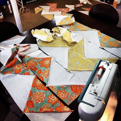 Sewing a zigzag quilt today