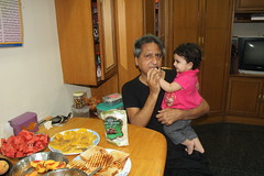 Breaking the 5 Fast Iftar time 26 July 2012 Nerjis Asif Shakir Our House Ambassador by firoze shakir photographerno1