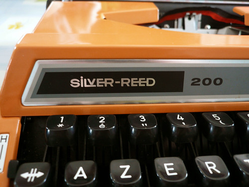 Silver-Reed 200 badge