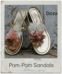 Pom-pom Sandals
