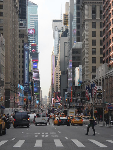 Times Square & Broadway, Manhattan, New York 2012, USA - www.meEncantaViajar.com by javierdoren