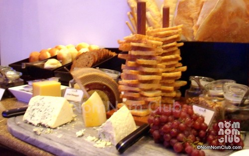 Bread & Cheese Station