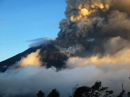 Volcán Tungurahua by asturconmar( Marcos)